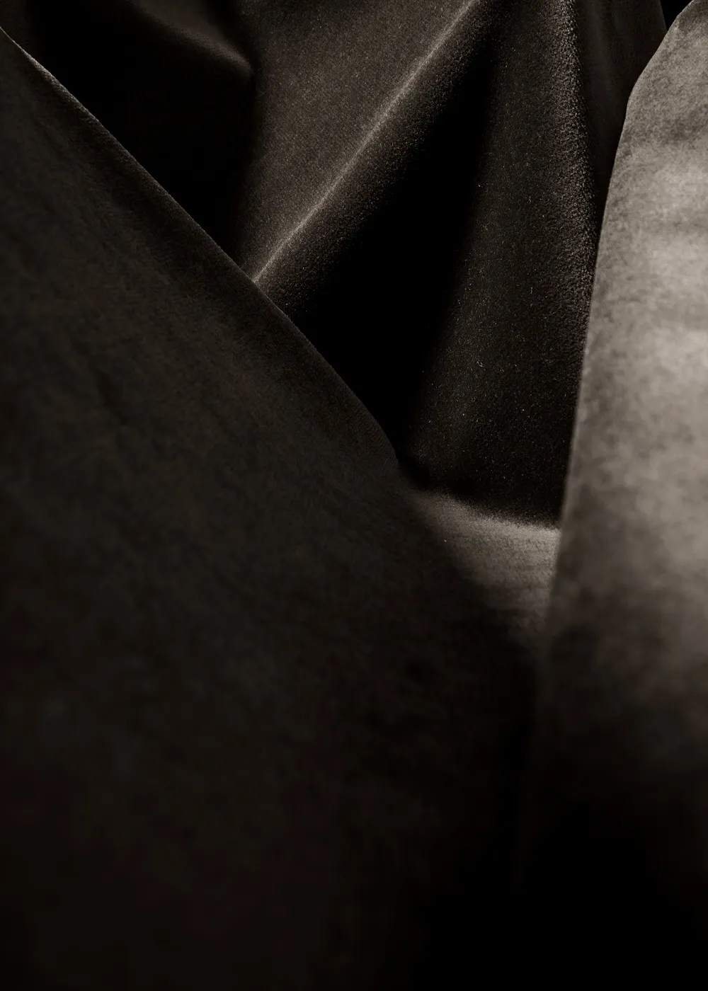 GUBI Velvet 2 (Velvet 2, GUBI (4961, Standard))