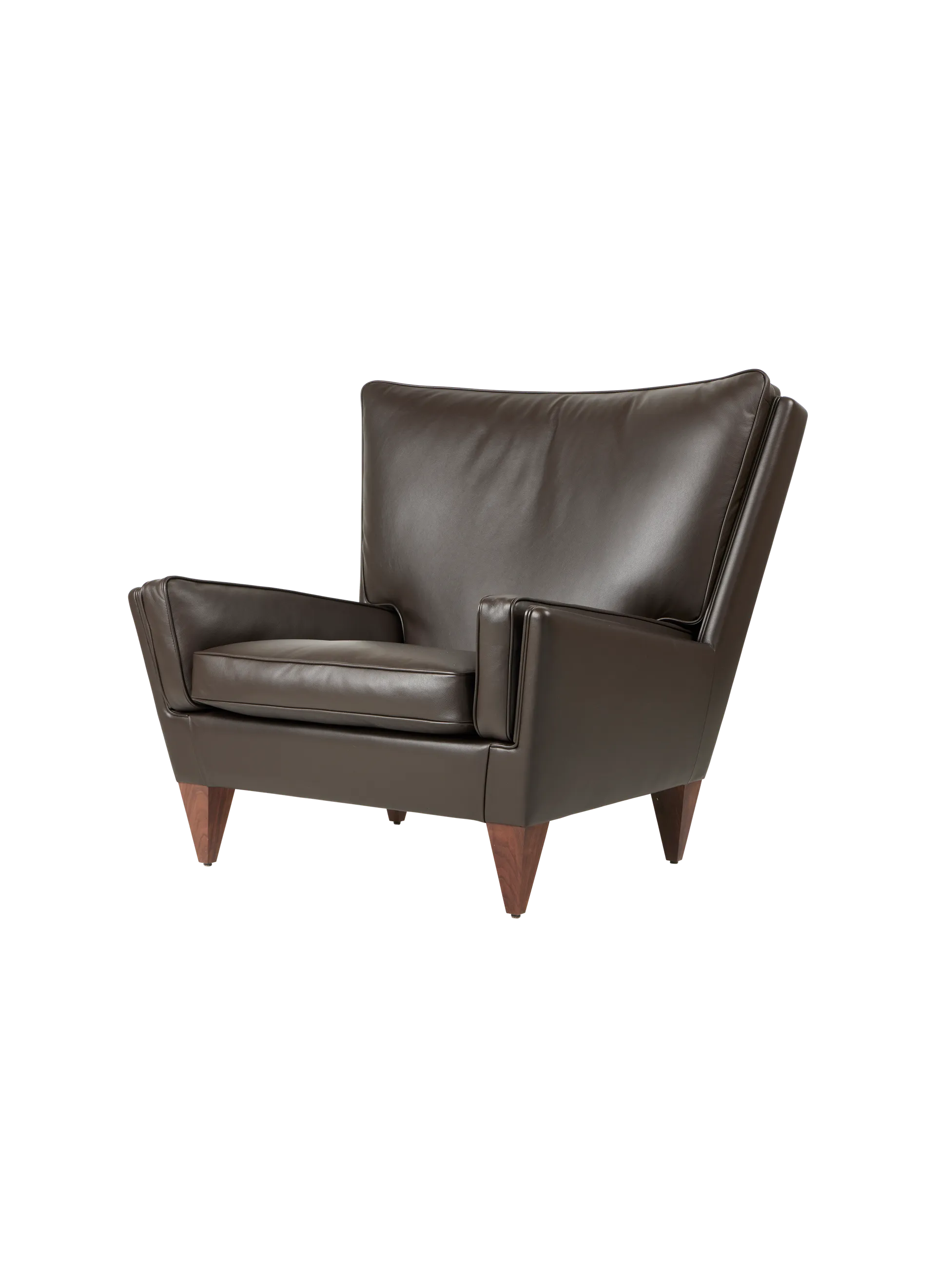 GUBI V11 Lounge Chair (Smooth leather, GUBI (Coffee, Standard), Solid American Walnut (Oiled))