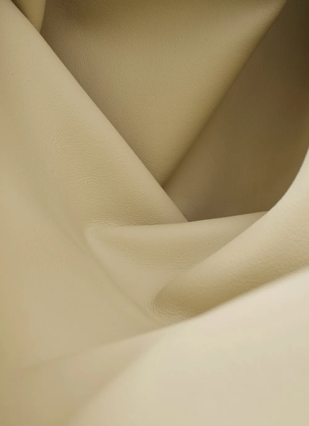 GUBI Paloma (Paloma, GUBI (PO05522 Ivory, Standard))