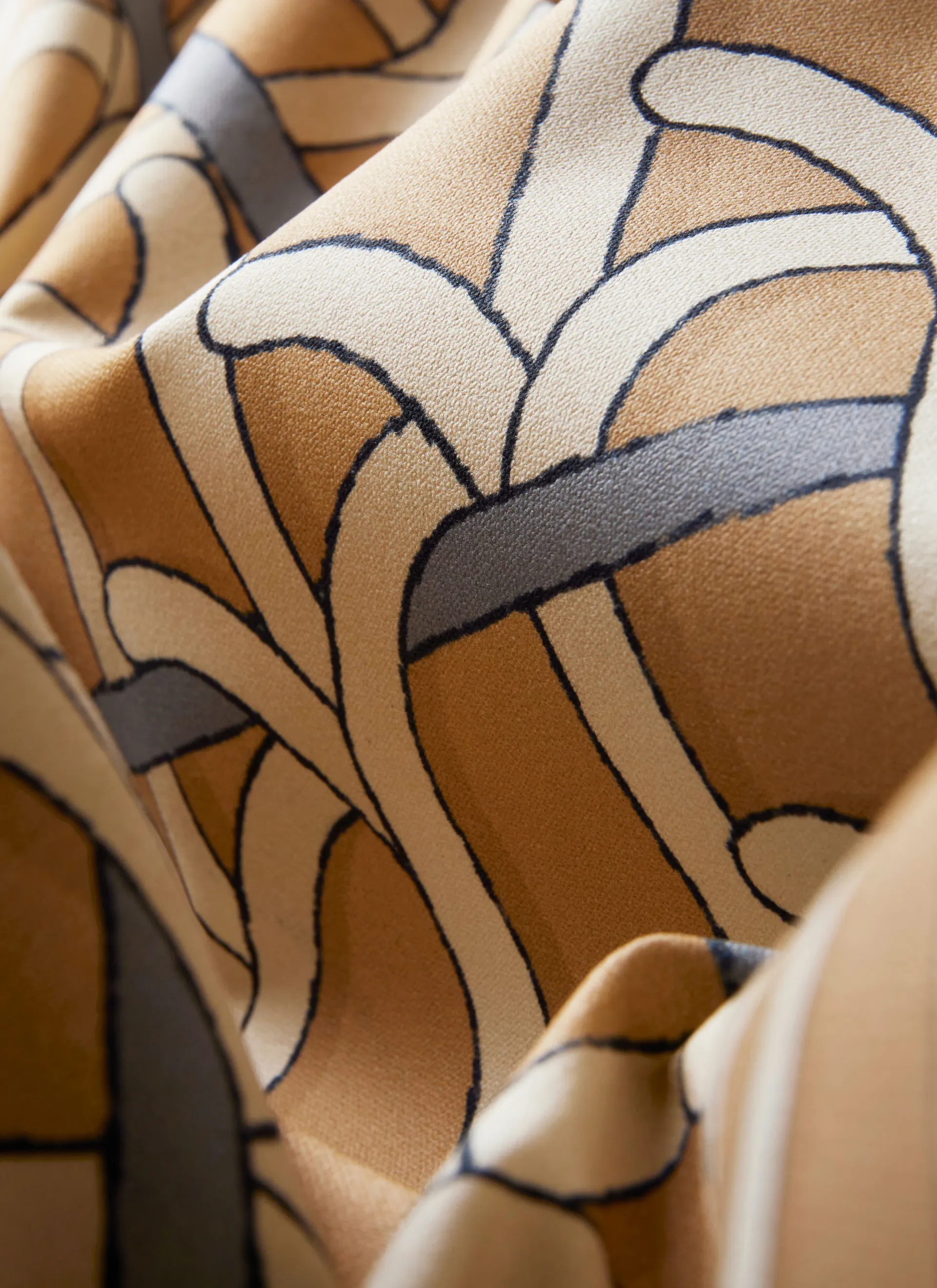 GUBI Reales Pattern (Reales Pattern, GUBI (002, Standard))