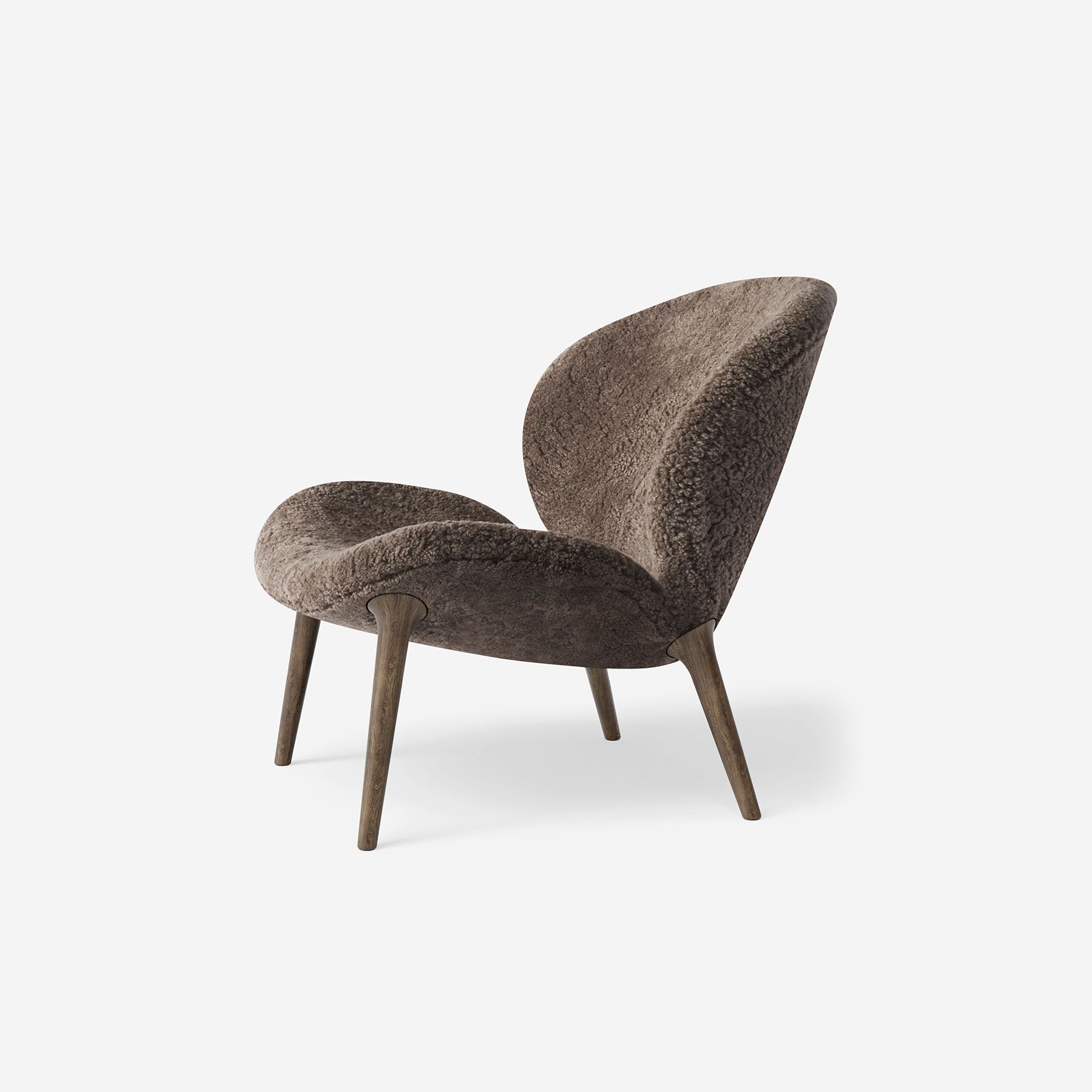 Vipp Lodge Lounge Chair, Low Back - vipp469 - Curly Umber