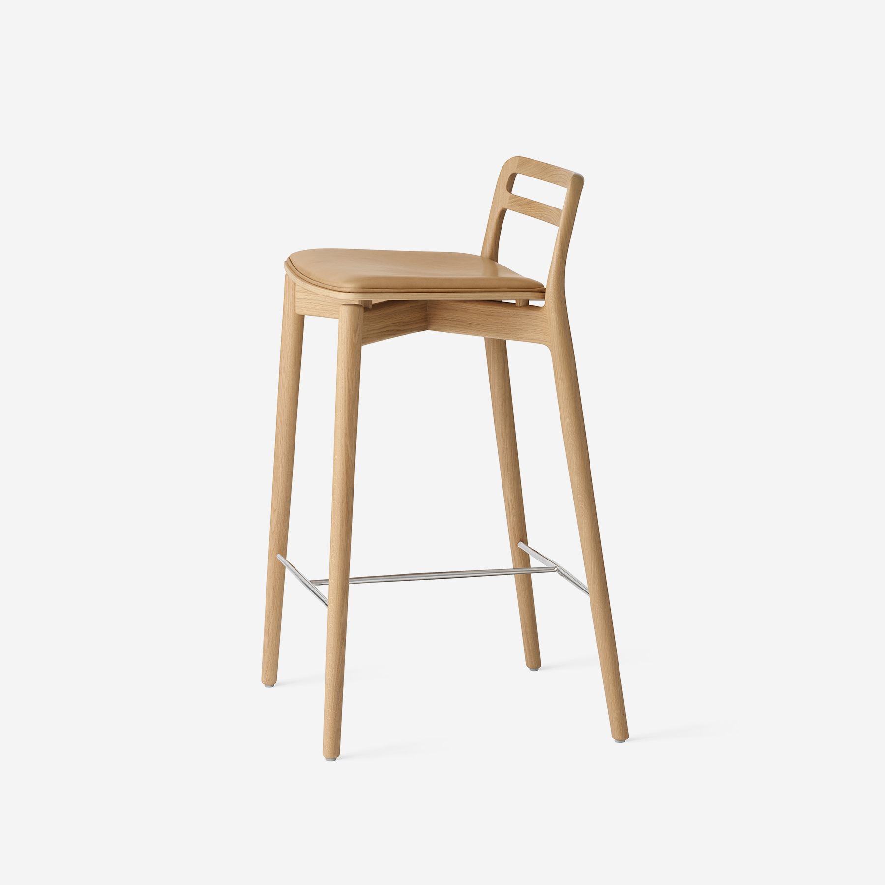Vipp Cabin Counter Stool - vipp484 - Light oak w/camel leather