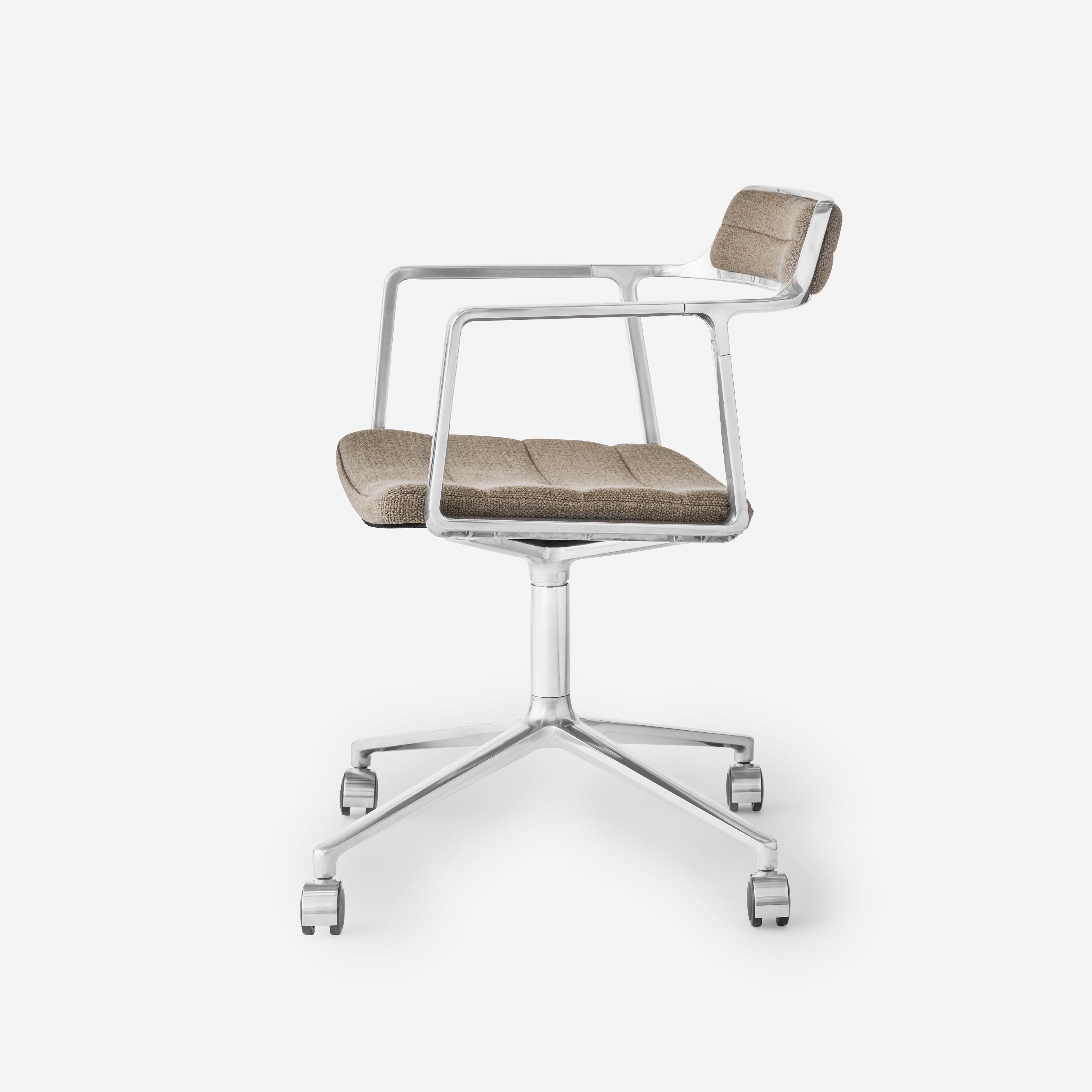 Vipp Swivel Chair | 452 - vipp452 - Tide, Castors