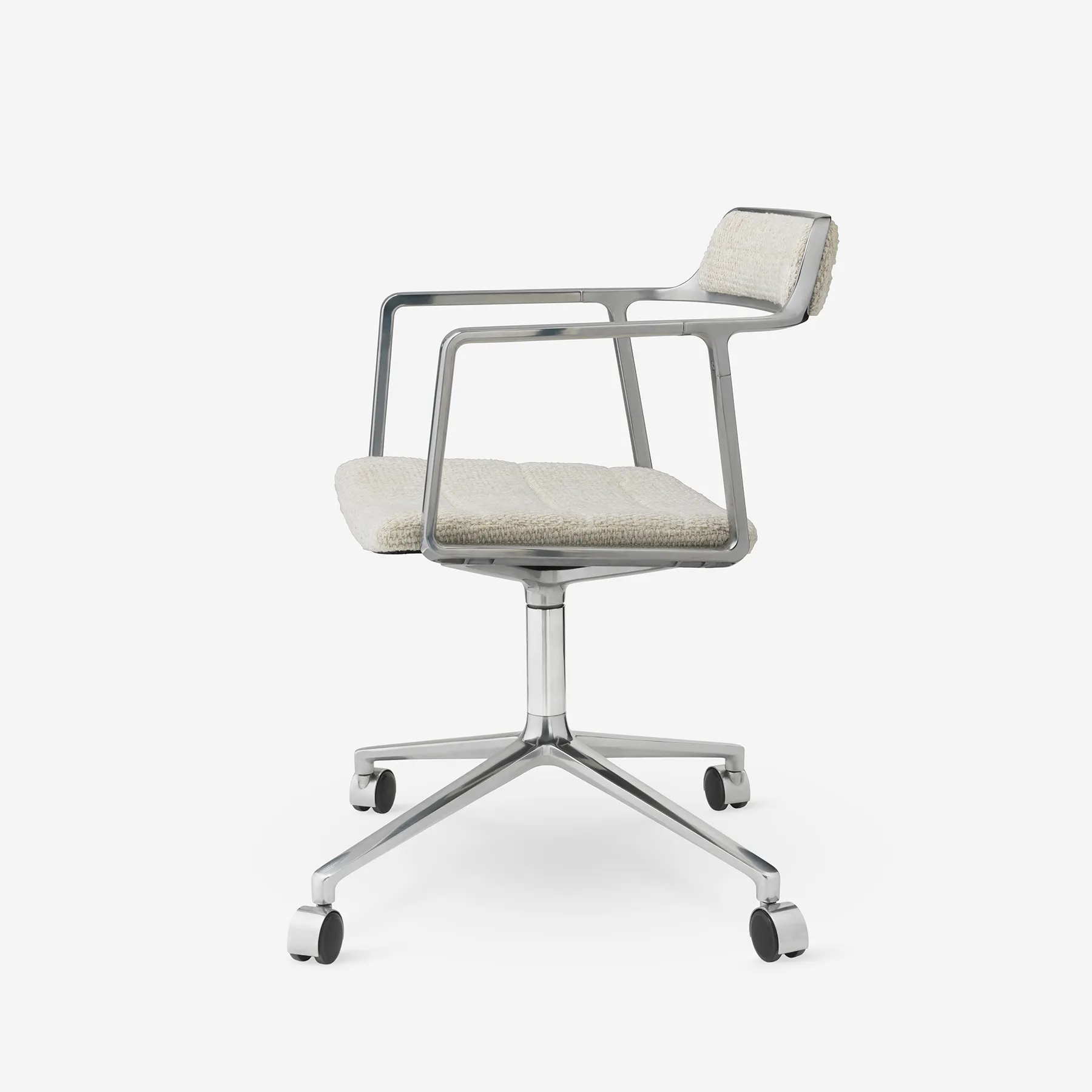 Vipp Swivel Chair | 452, Wavy, Castors