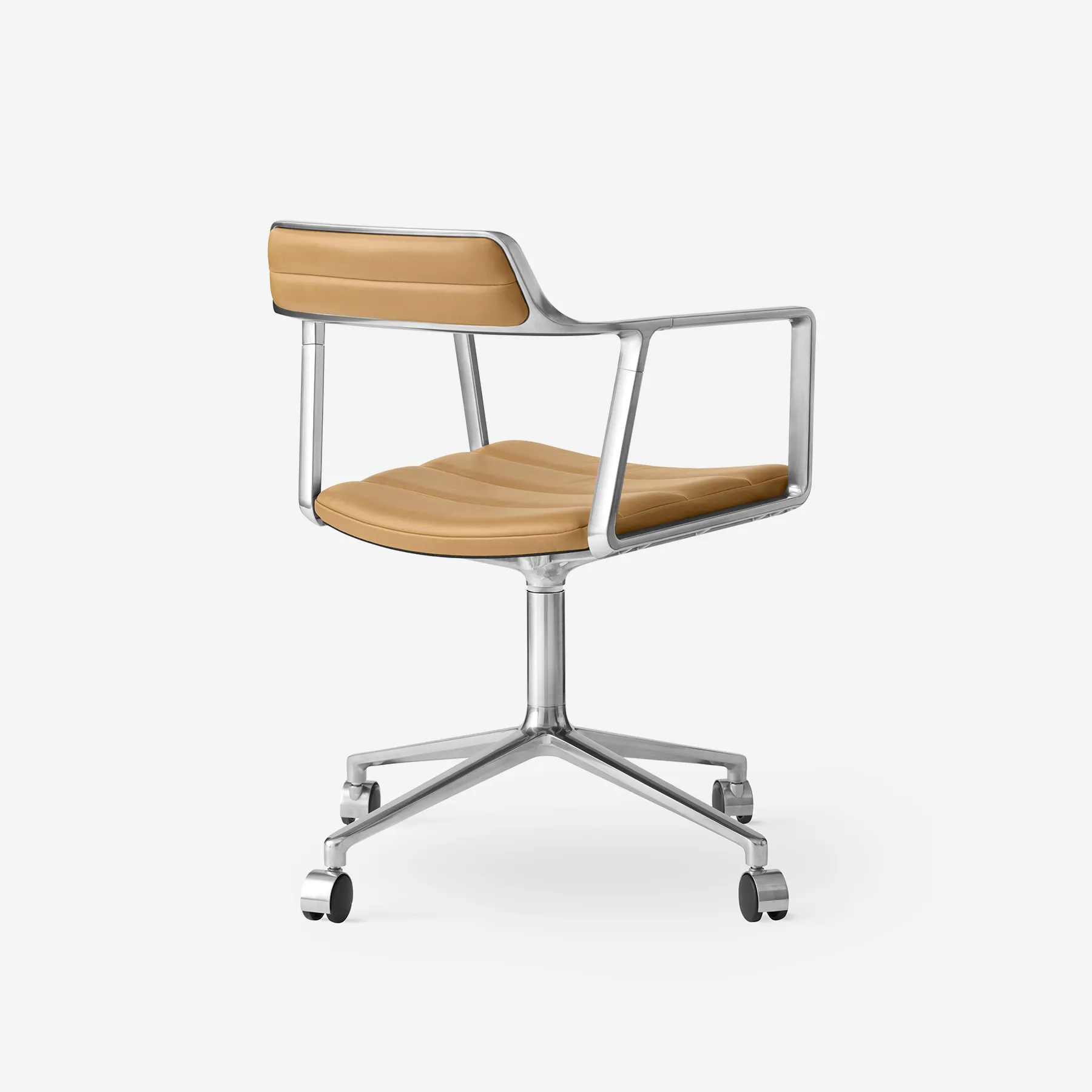 Vipp Swivel Chair | 452 - vipp452 - Camel, Castors
