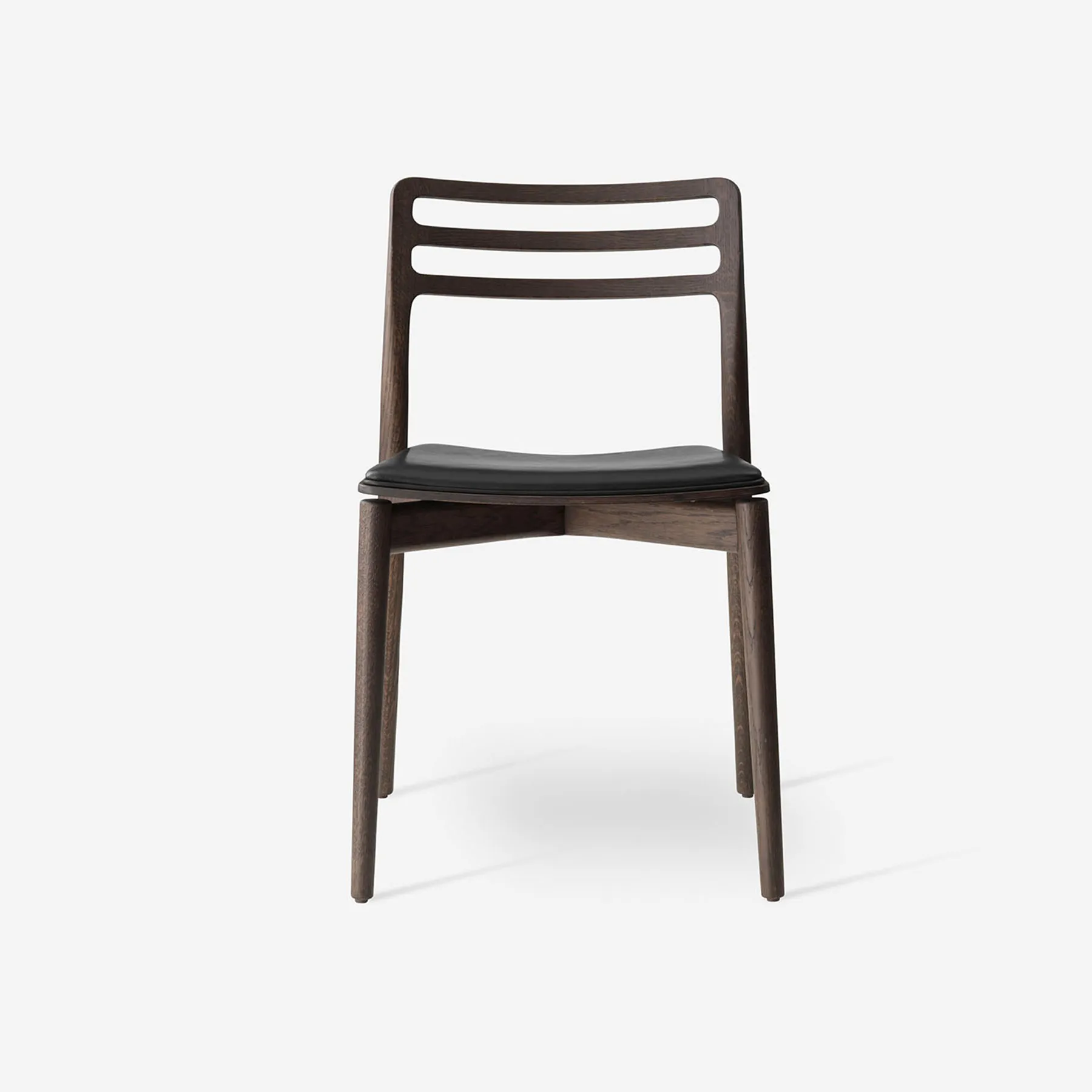 Vipp Cabin Chair - vipp481 - Dark oak w/black leather