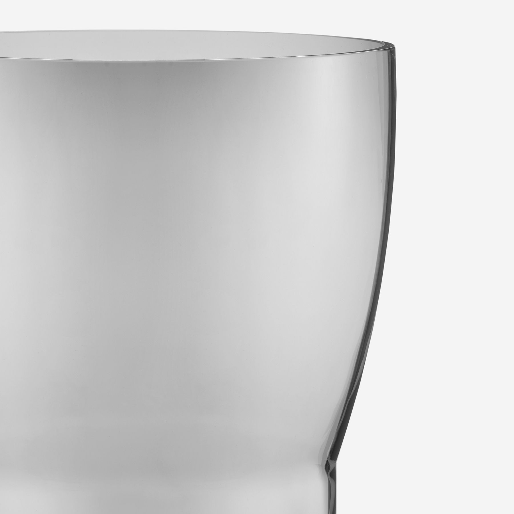 Vipp Vase - vipp248 - Smoked Grey