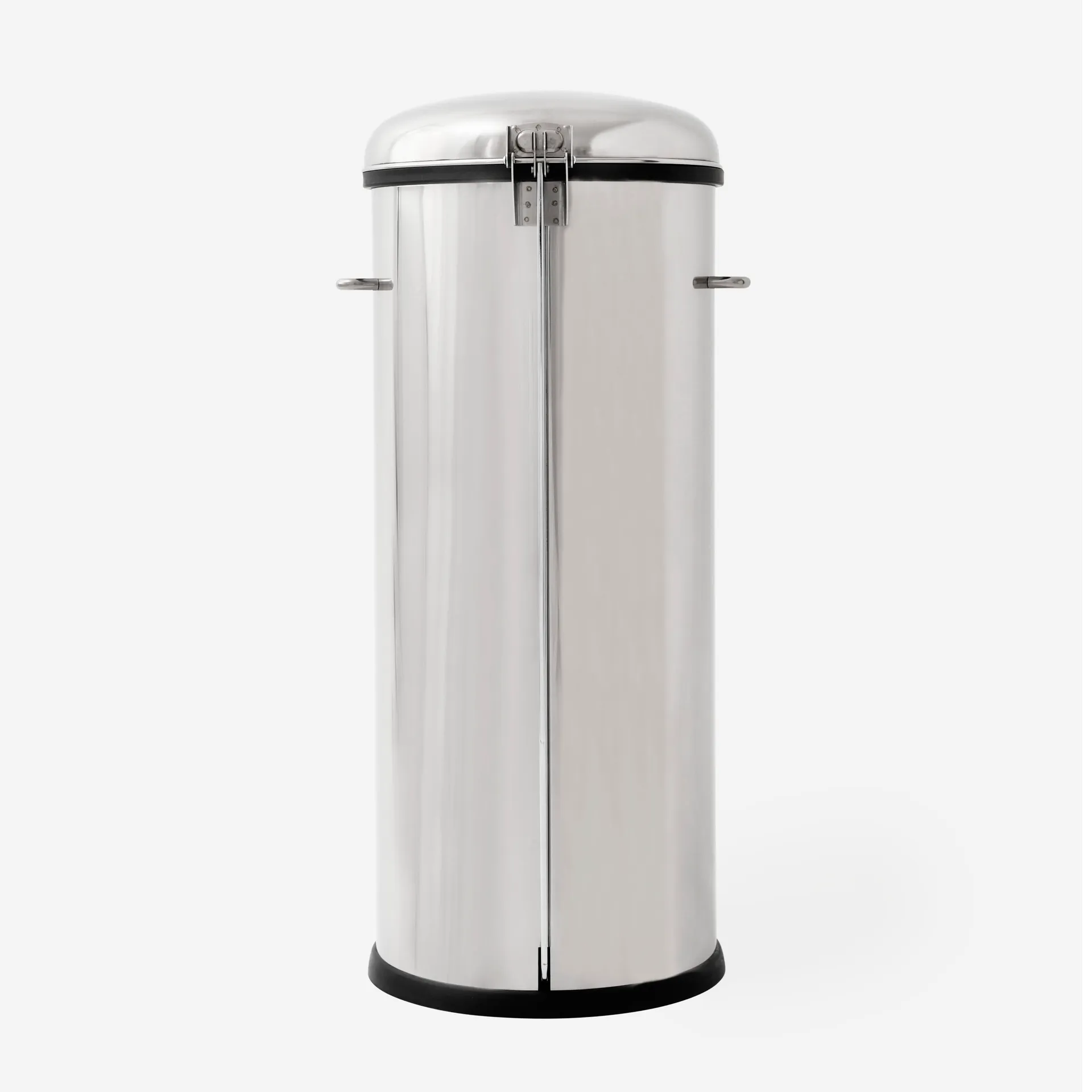 Vipp Pedal Bin 30 L / 8 Gal - vipp17 - Stainless steel
