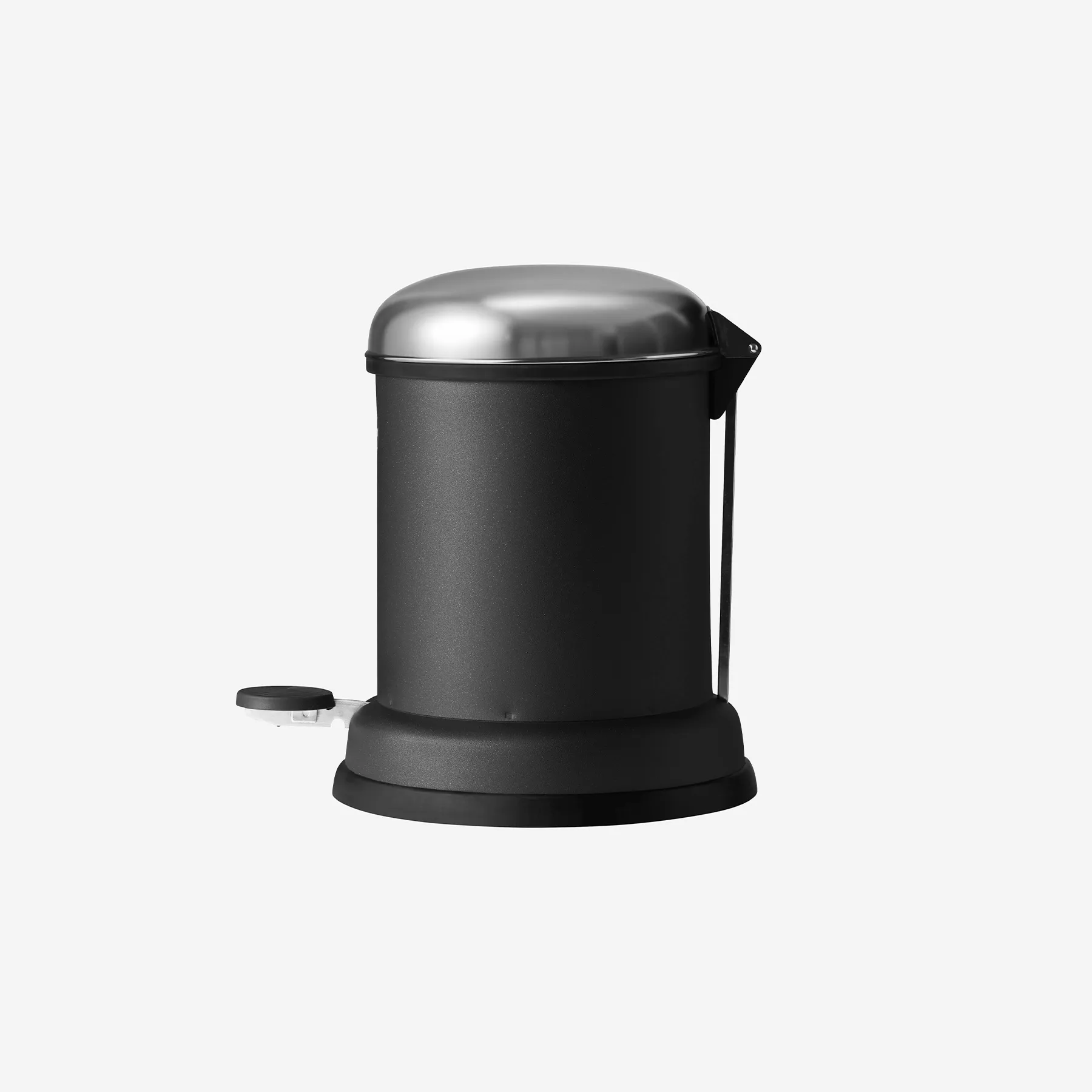Vipp Pedal Bin 8 L / 2 Gal - vipp14 - Black