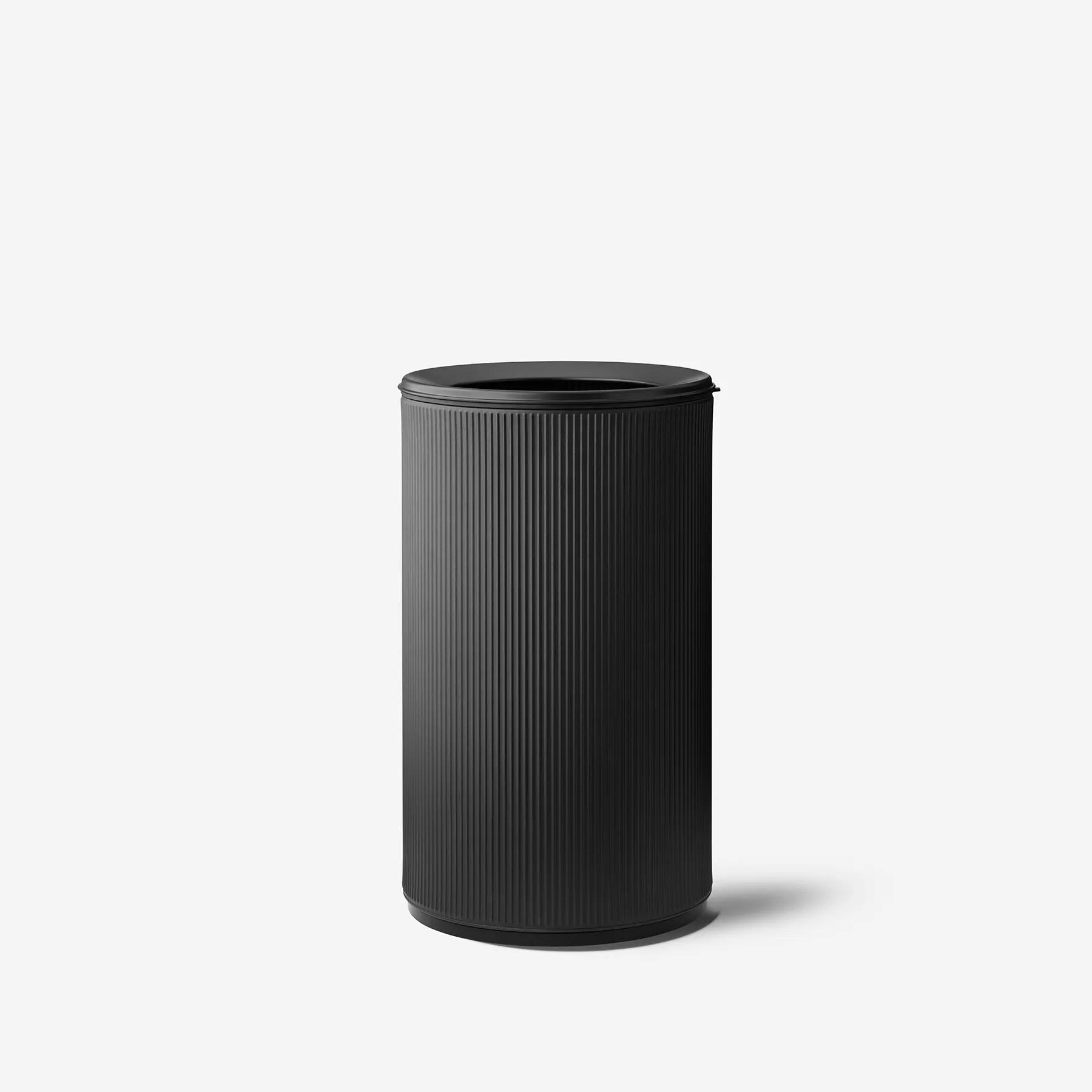 Vipp Open Top Bin 60 L / 16 Gal, Black/Black lid