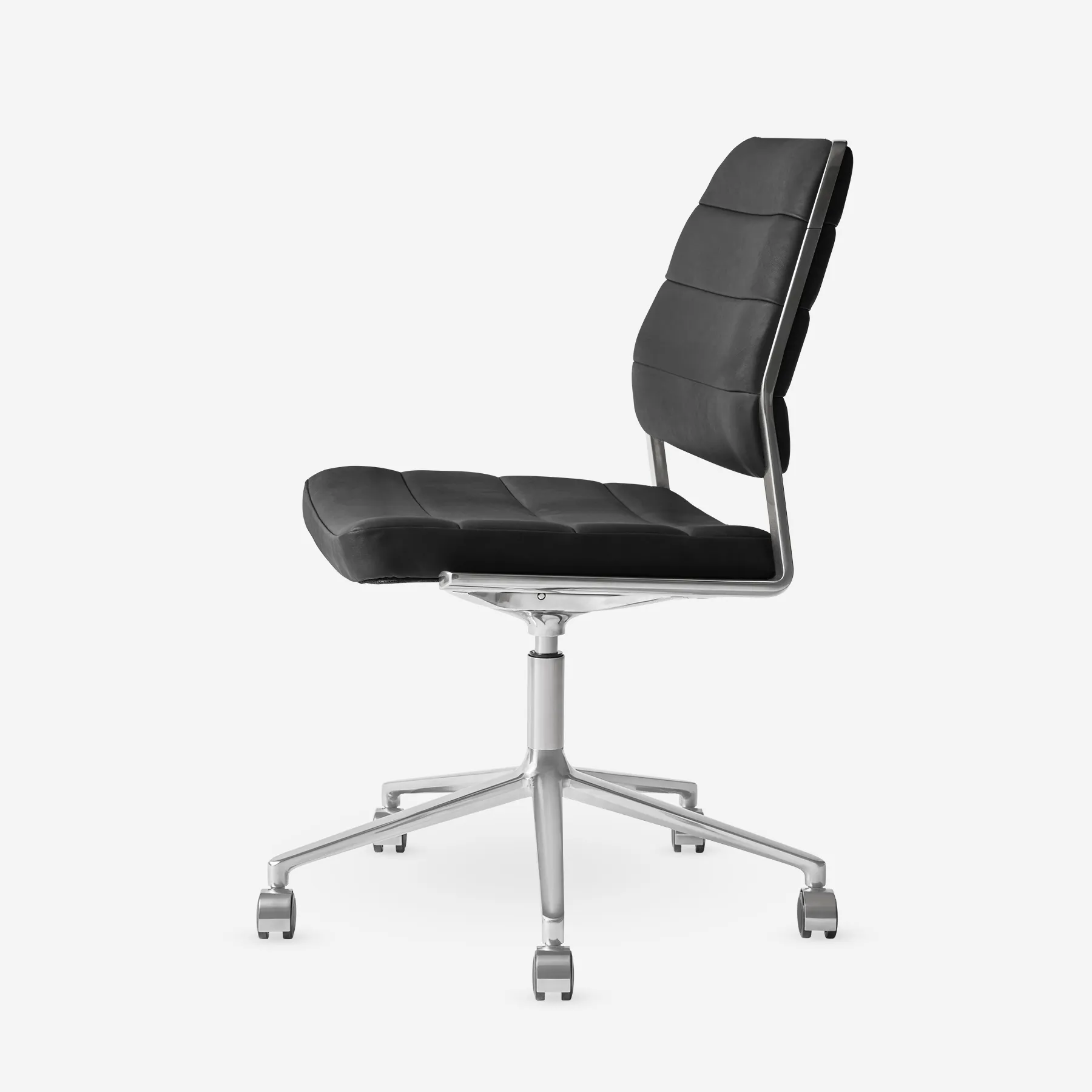 Vipp Swivel Chair | 454+, Black, Castors