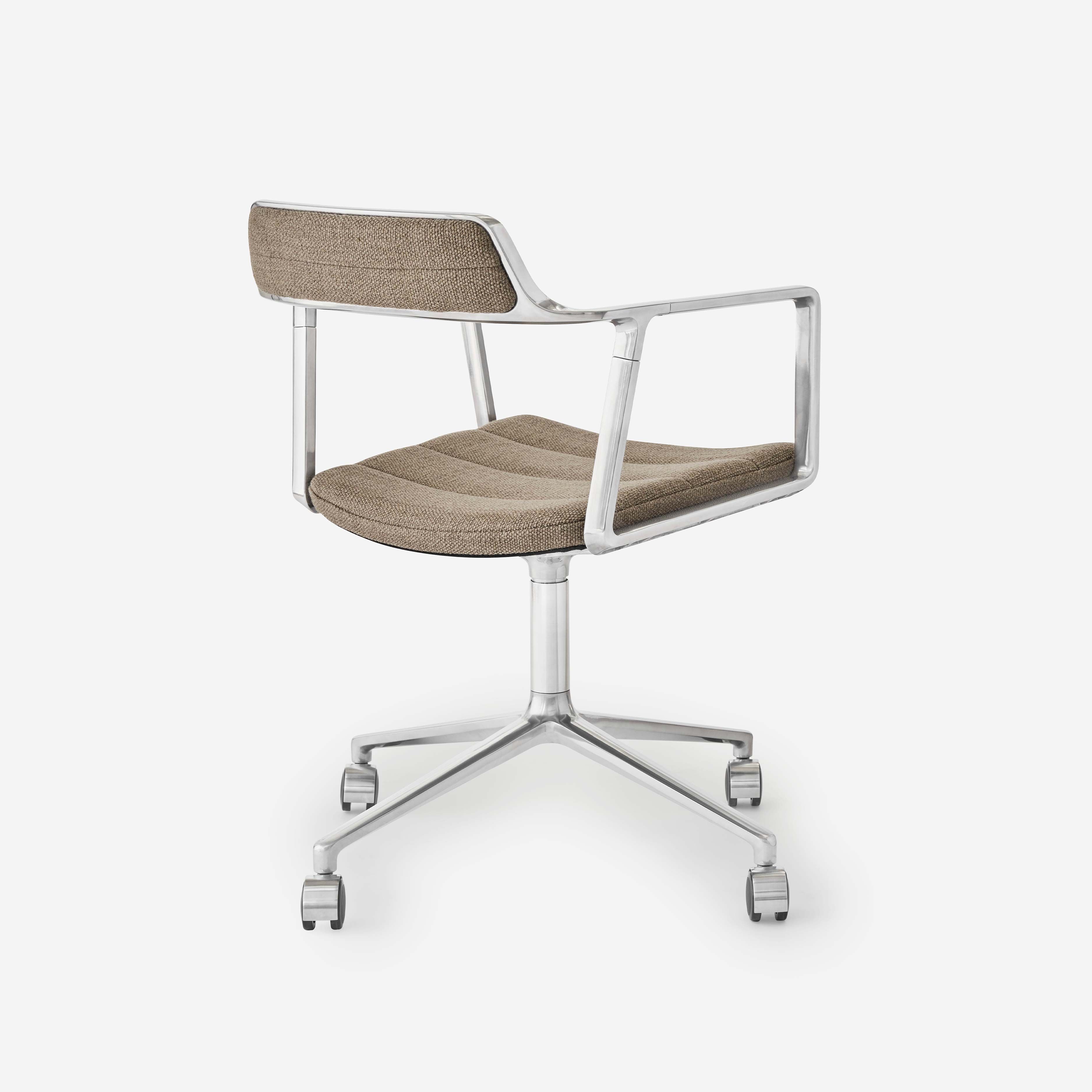 Vipp Swivel Chair | 452 - vipp452 - Tide, Castors