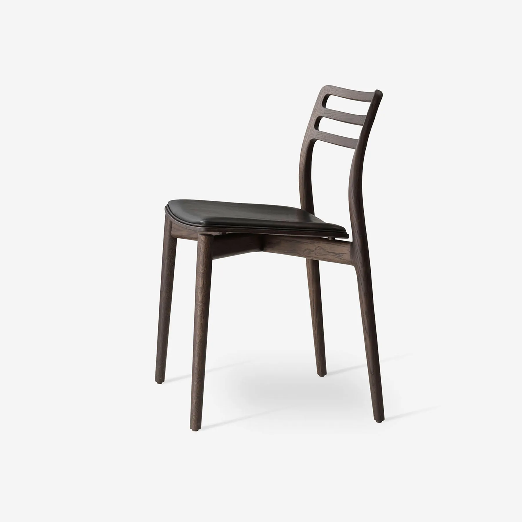 Vipp Cabin Chair, Dark oak w/black leather
