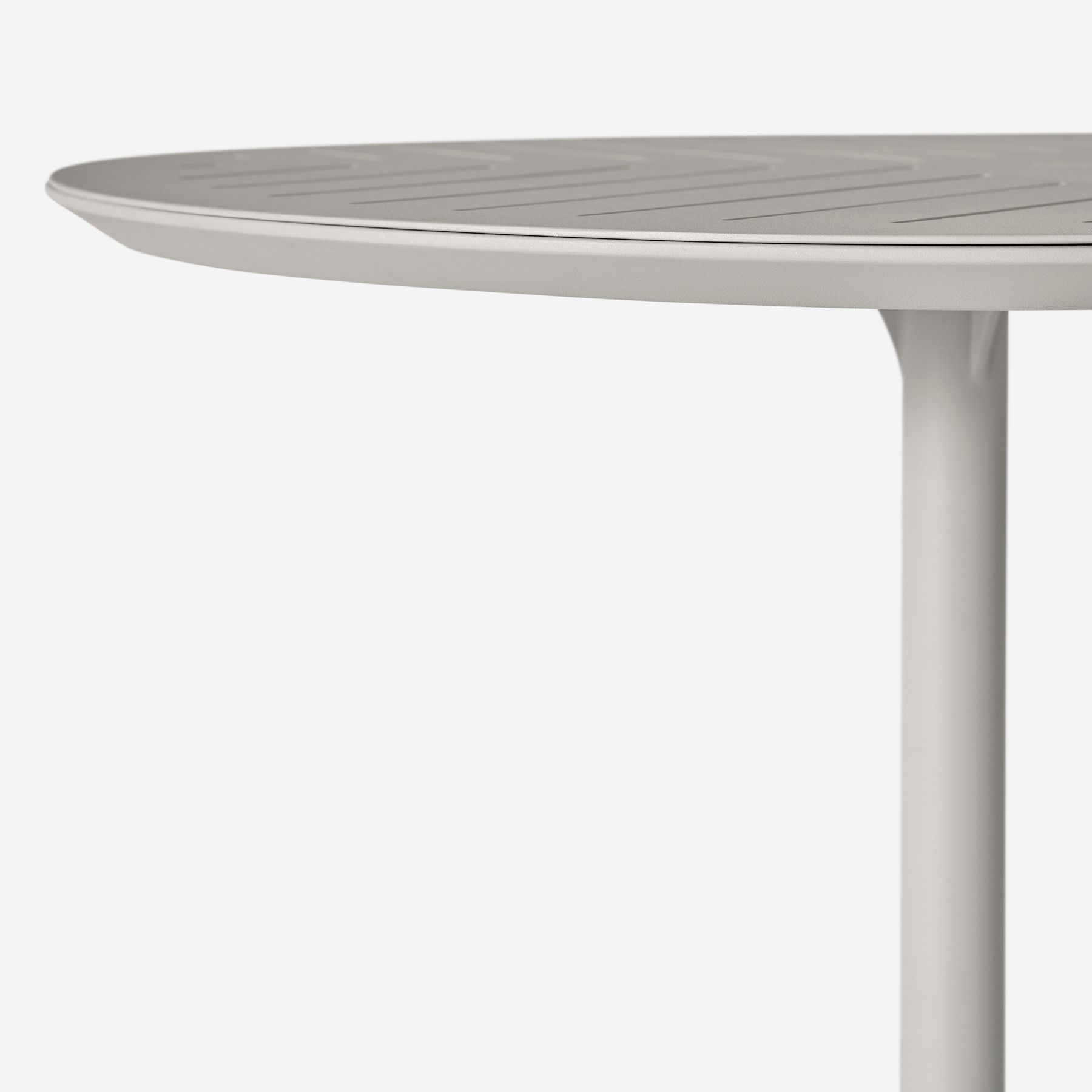 Vipp Open-Air Café Table - vipp717 - Light Grey