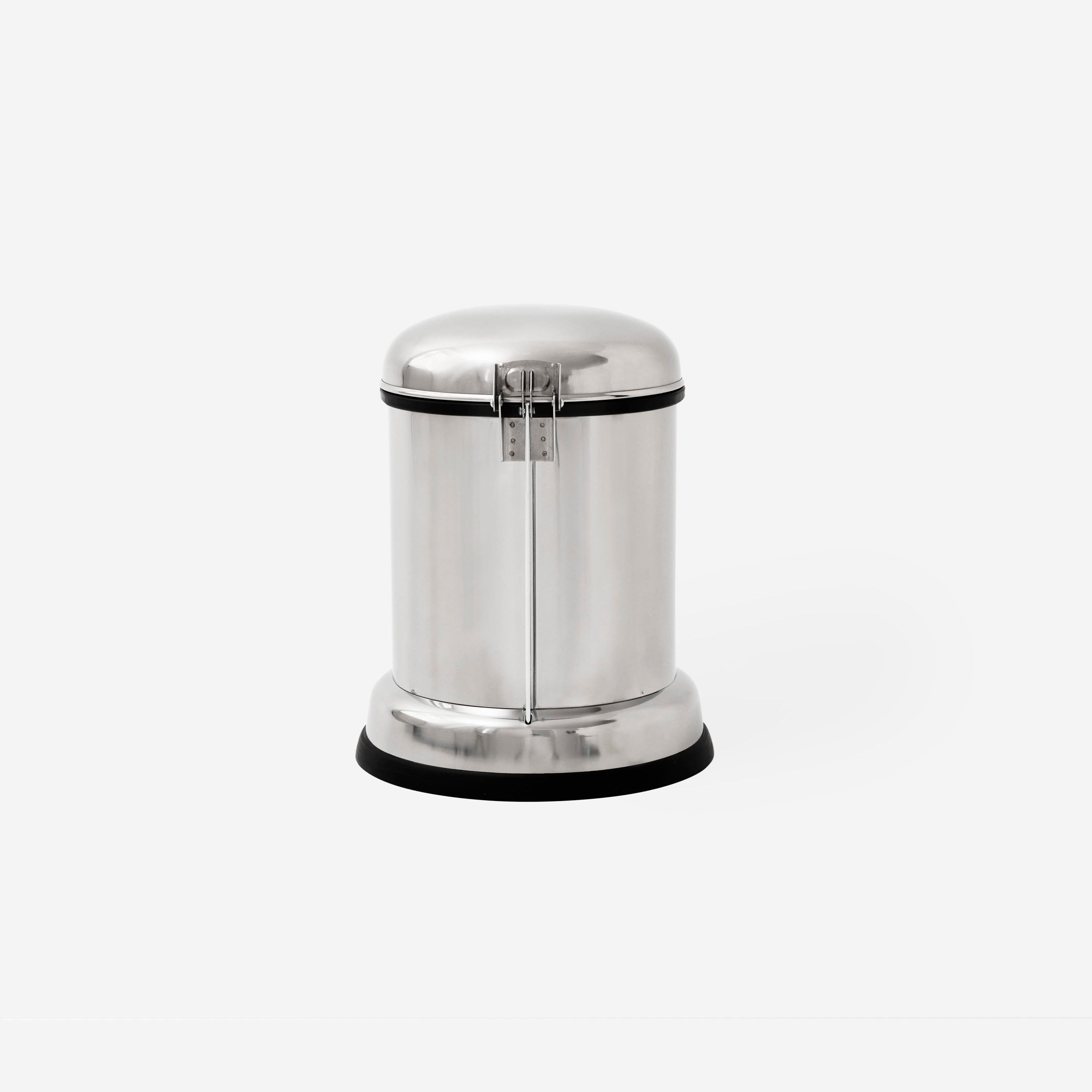 Vipp Pedal Bin 8 L / 2 Gal - vipp14 - Stainless steel